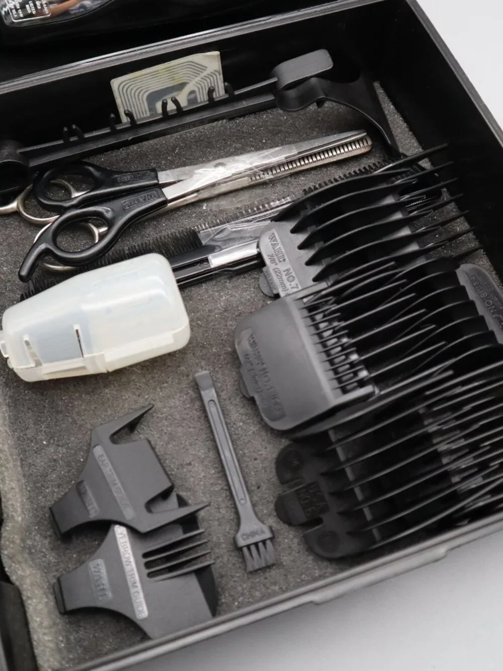 Wahl Adjustable Clippers MC2 w/ Accessories, Scissors, & Hard Carrying Case